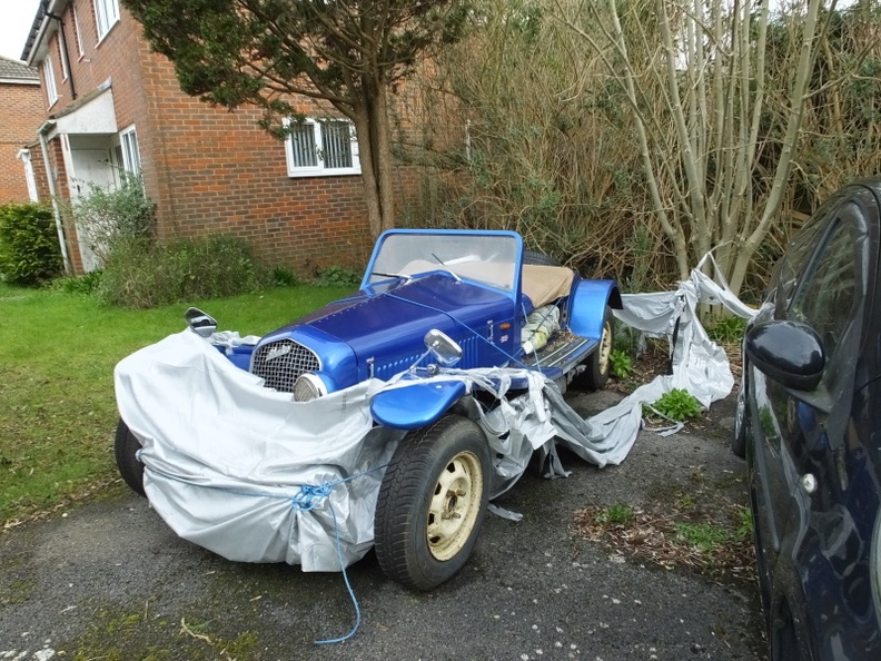 This Marlin car has been parked for a couple of years, and it is starting to show signs of weathering. I'm tempted to try to find the owner, and have a go at restoring it. I suspect it will be quite a lot of work though, and the owner will probably want too much money for it. marlin-front.jpg